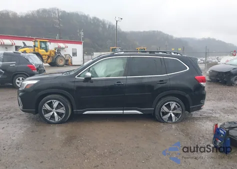 2021 Subaru Forester Touring z USA, uszkodzony, nr VIN JF2SKAXC2MH564542